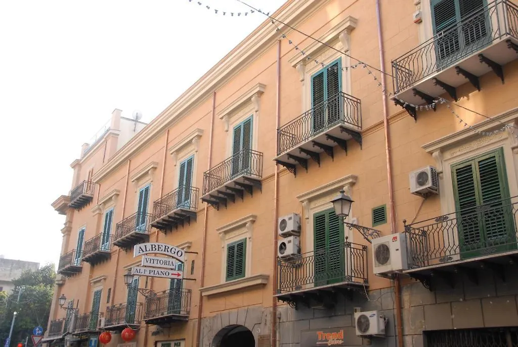 Affittacamere Vittoria Palermo 0*,