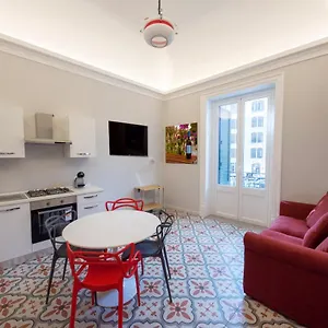 Del Ponte Normanno 2*, Palermo Italia